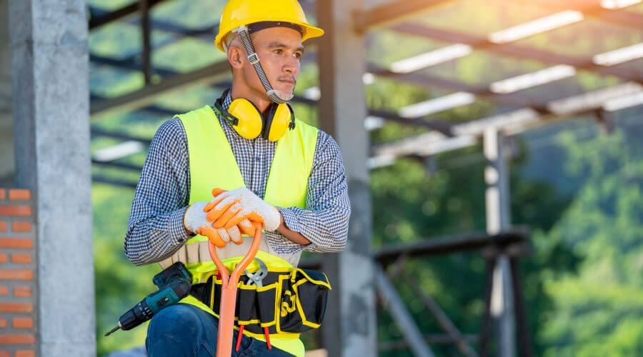 Expert top industrial roofings services in Fairdealing, MO